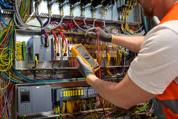 Best Affordable Emergency Electrician  in Elkhorn, WI