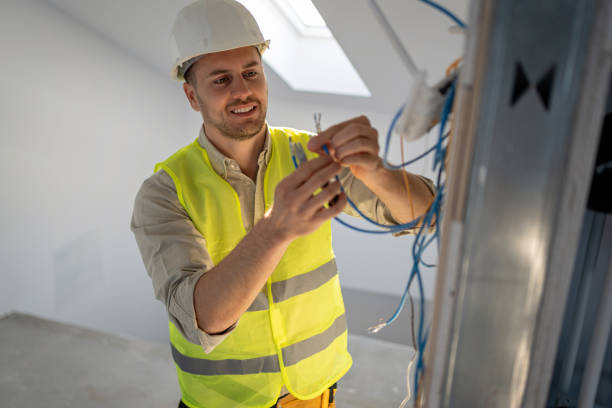  Elkhorn, WI Electrician Pros